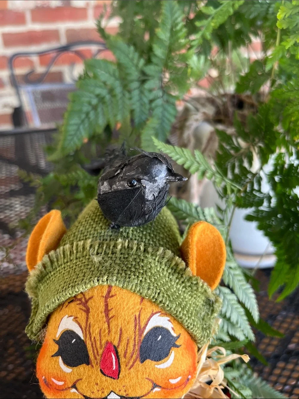 2004 Annalee 10” Scarecrow Mouse W/Crow On Head Thanksgiving Autumn Doll